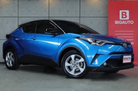 2018 Toyota C-HR 1.8 HV Mid ไมล์เฉลี่ย 14,xxx KMต่อปี Model 2018 มีรับประกันศูนย์  P8332